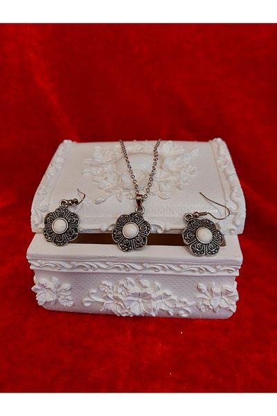 Burhan Yücel Lületaşı Tulipstone marcasite daisy pendant earrings