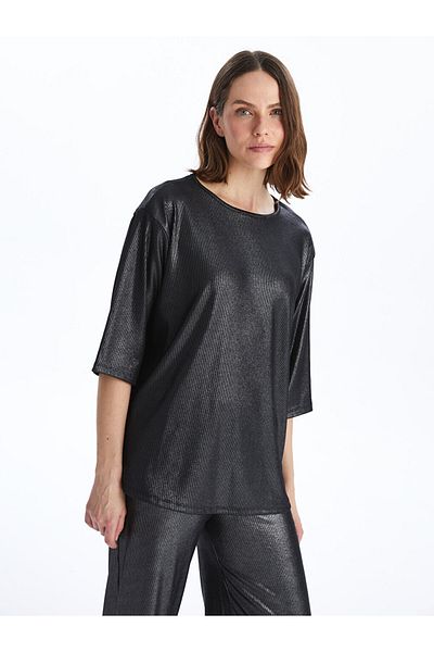 LC Waikiki LCWAIKIKI Klassische Damenbluse mit Rundhalsausschnitt und glänzendem Look