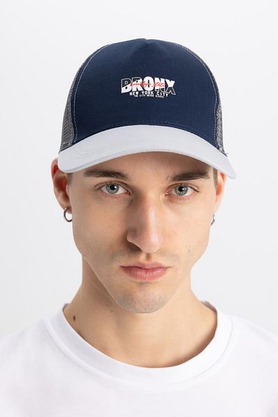 DeFacto Gestickte, gewebte Baseball- und Basketballkappe für Herren B8001AX24SM