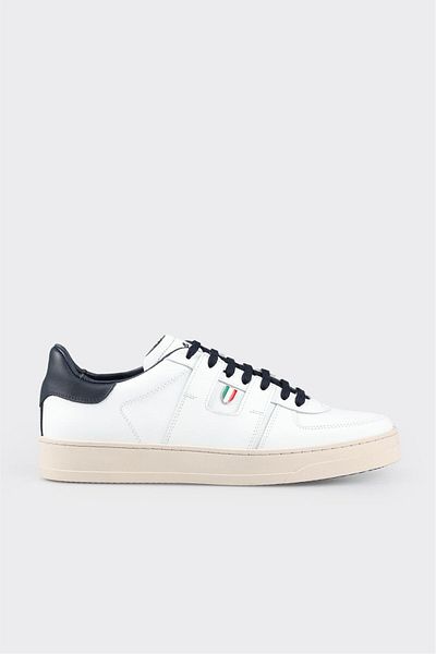 Elle Shoes أحذية رياضية جلدية بيضاء للرجال