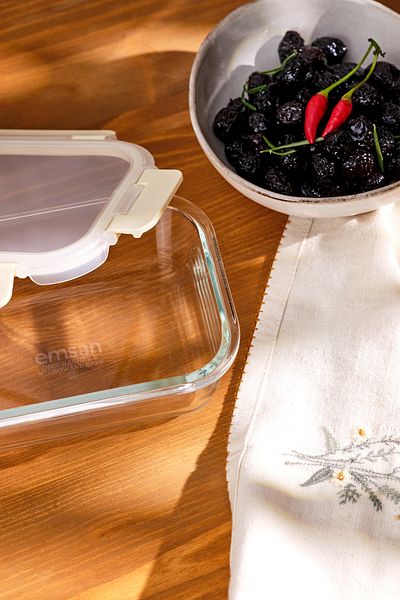 Emsan 640 ml Borosilicate Soft Storage Container