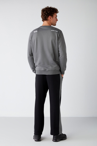 GRIMELANGE Flow Men's Soft Fabric Regular Fit Round Collar Printed Gray Sweatshirt