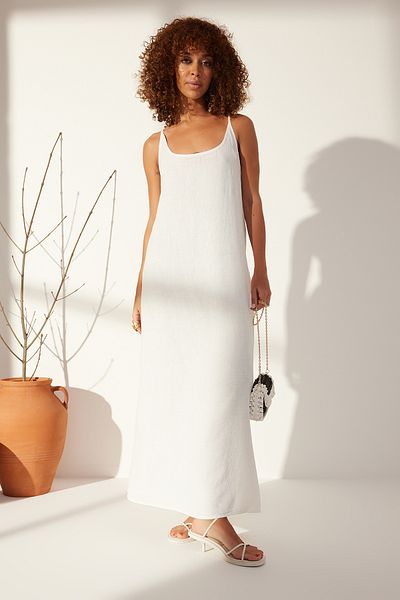 Trendyol Collection Λευκό 100% λινό Πλάτη Λεπτομερές Maxi Φόρεμα TWOSS24EL00668