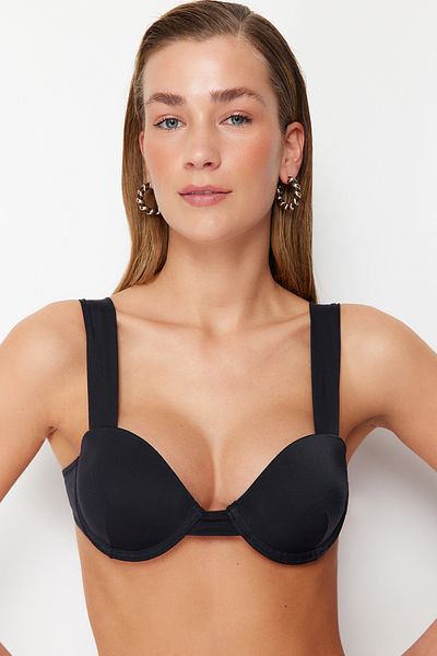 Trendyol Collection Schwarzes Balconette-Bikinioberteil TBESS24BU00096