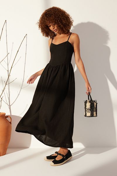 Trendyol Collection Černé Maxi šaty na ramínka ze 100% lnu TWOSS24EL00667