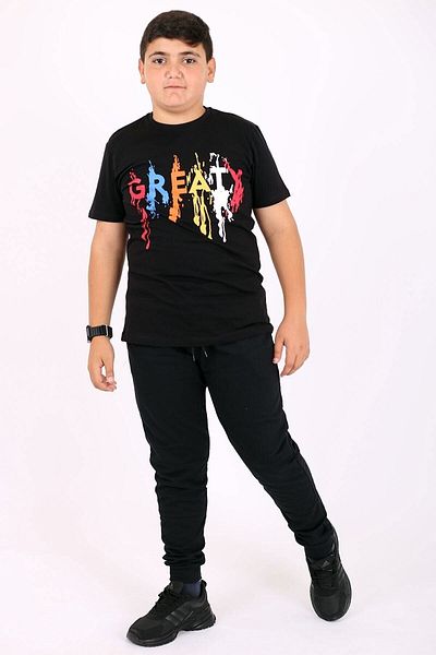 Çiggo Kids Set of 2 Printed T-shirts and 1 Pocket Jogger Plain Sweatpants