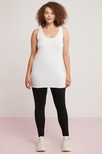 ETHIQUET Veronıca Γυναικείο βαμβακερό σώμα πλήρως εφαρμοστό με χοντρό λουράκι με στρογγυλή λαιμόκοψη Λευκό σώμα μεγάλου μεγέθους