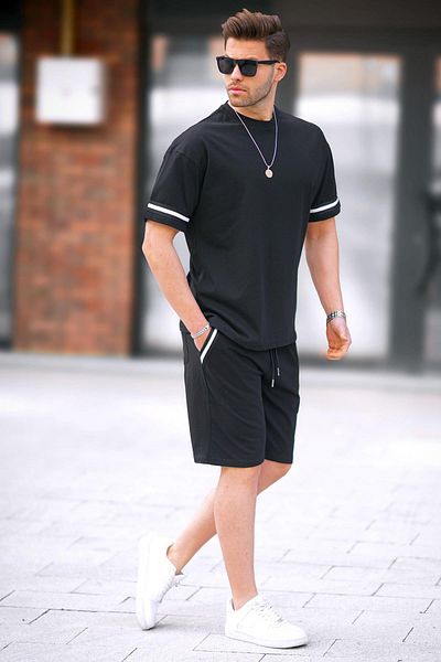 Madmext Schwarzes Shorts-Set mit Rundhalsausschnitt für Herren 5951