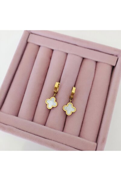 Ella Aksesuar Gold Beyaz Yonca Sallantılı Çelik Küpe