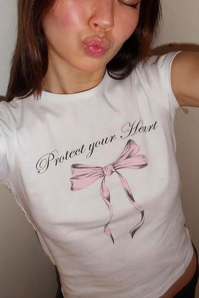 EFBUTİK White Protect Your Heart Crop