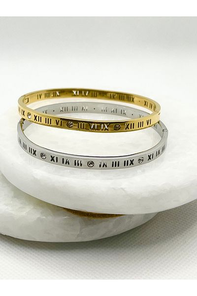 a rose jewelry Steel Roman Numeral Clamp