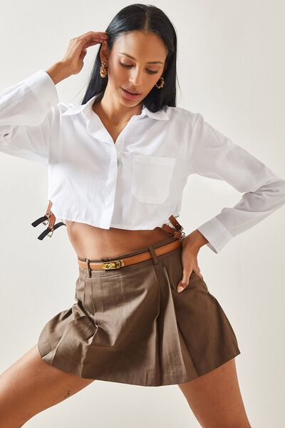 XHAN Detailní bílá košile se sponou do kapsy 5YXK2-48254-01