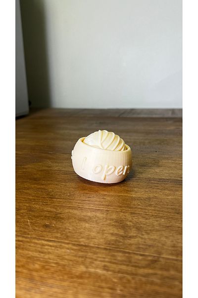 Shaddshop Harry Potter Golden Snitch Ball with "I open at the close