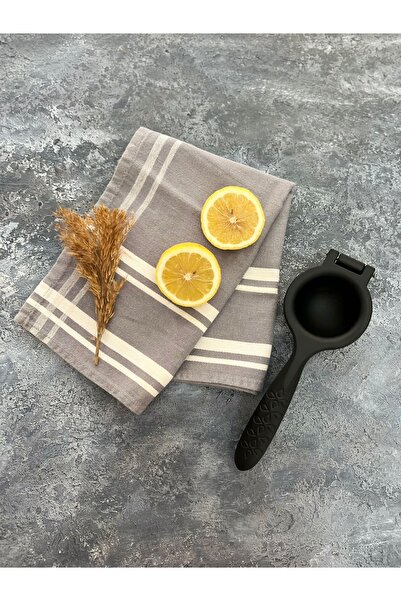 Daisy Cast Orange, Lemon, Citrus Juicer