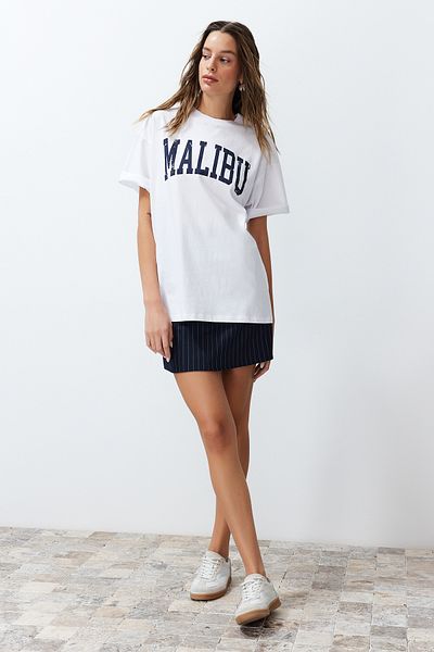 Trendyol Collection Λευκό 100% βαμβακερό σλόγκαν City με στάμπα Πλεκτό T-Shirt TWOSS24TS00127