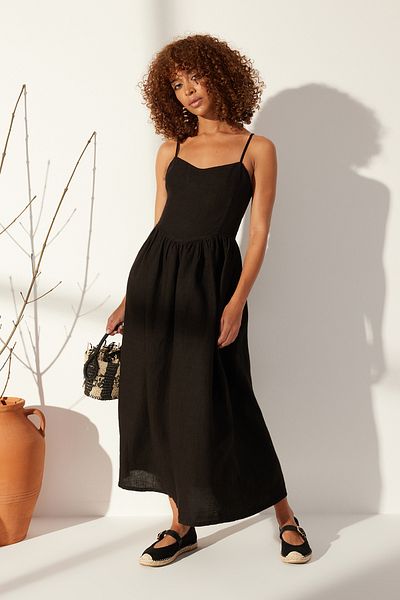 Trendyol Collection Černé Maxi šaty na ramínka ze 100% lnu TWOSS24EL00667