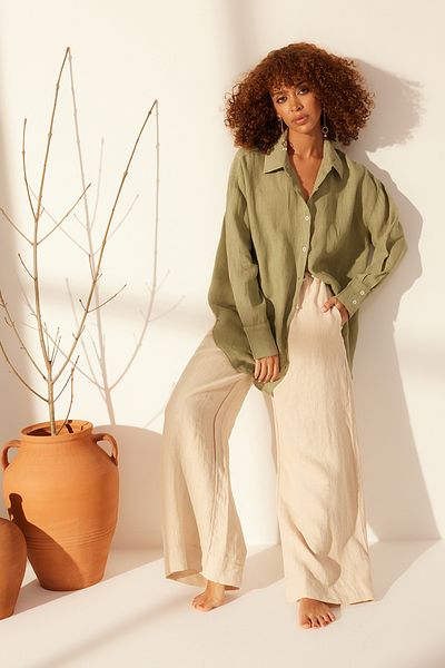 Trendyol Collection Miętowa koszula oversize ze 100% lnu z dodatkami TWOSS24GO00120
