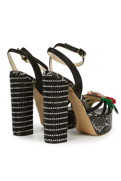 Cengiz Gümüş Siyah Yılan Baskı Platformlu Kadın Sandalet