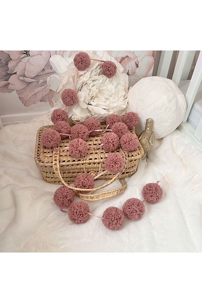 PAMUKA Neat Mini Tulle Pompom Banner - Silver Rose