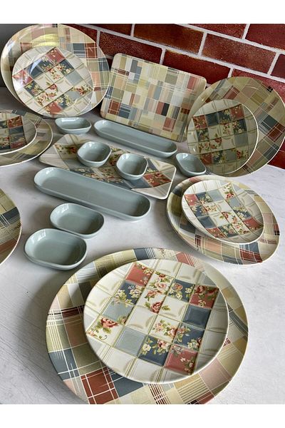Keramika Algorithmic 22 Piece Breakfast Set