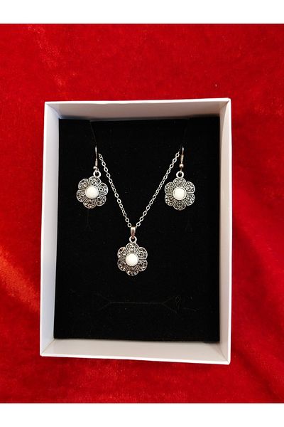 Burhan Yücel Lületaşı Tulipstone marcasite daisy pendant earrings