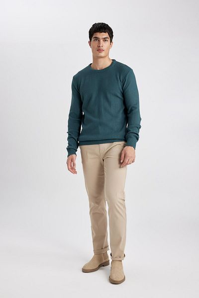 DeFacto Regular Fit Hose aus Gabardine-Chino-Canvas mit Reißverschlusstasche und geradem Bein B2088ax24sp