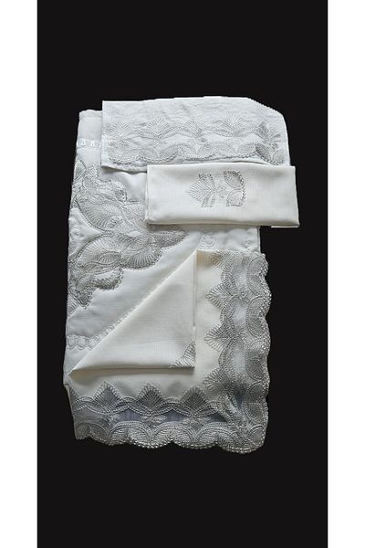 ZESA HOME Linen Laced 4 Piece Dowry Prayer Rug Set