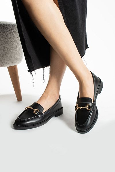 İnan Ayakkabı WOMEN'S BLACK COLOR BUCKLE DETAILED DAILY CASUAL SHOES (3 CM)