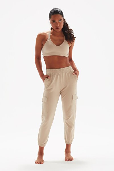 Comm-Ci بنطلون كارجو بخصر مطاطي من القطن العضوي باللون البيج
