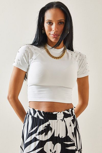 XHAN White Bead Embroidered Half Turtleneck Crop Blouse 5YXK2-48253-01
