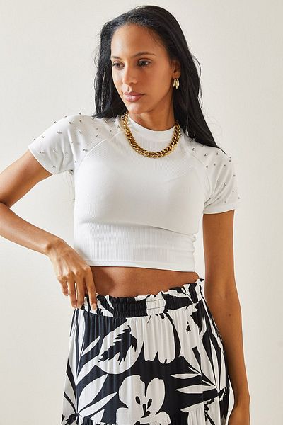 XHAN White Bead Embroidered Half Turtleneck Crop Blouse 5YXK2-48253-01