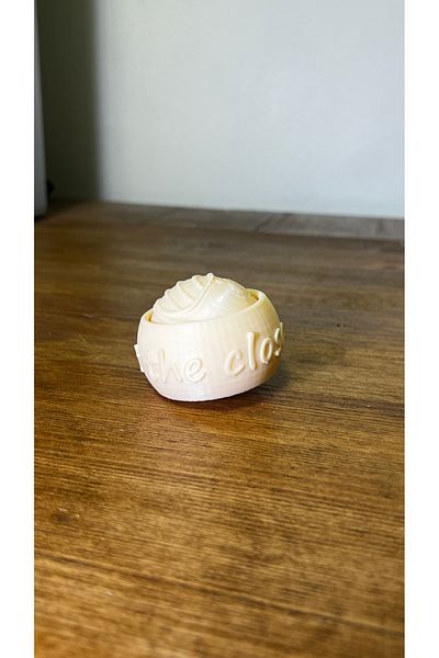 Shaddshop Harry Potter Golden Snitch Ball with "I open at the close