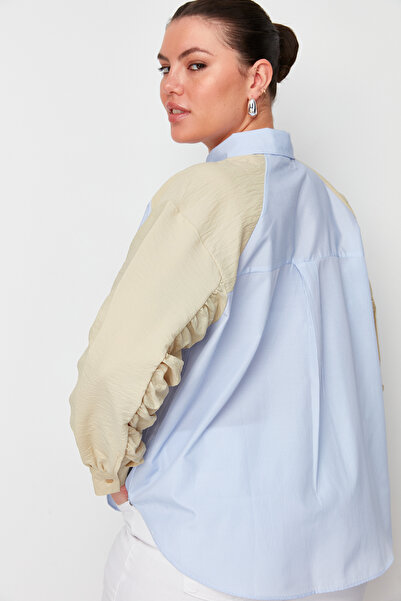 Trendyol Curve Kék csíkos laza szövésű ing TBBSS24AX00001