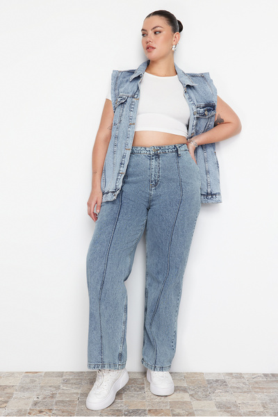 Trendyol Curve Světle modré džíny s vysokým pasem a žebrovaným širokým střihem TBBAW23CJ00013