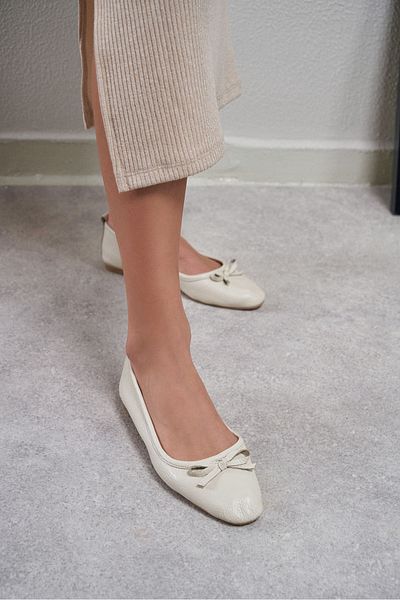 NİŞANTAŞI SHOES Dámské baleríny s plochou podrážkou Stony Ecru z pravé kůže