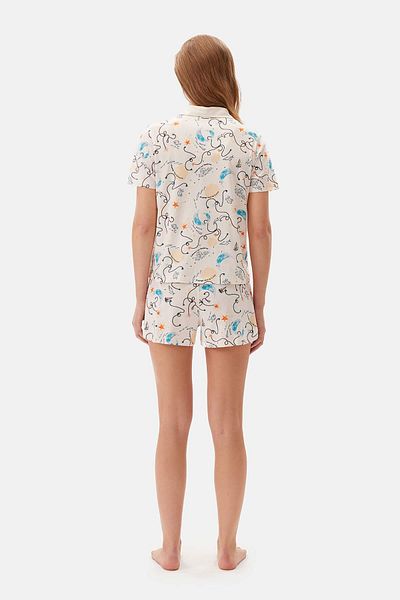 Dagi Pyjama-Set mit Shorts und Hemdkragen in Ecru mit Aufdruck