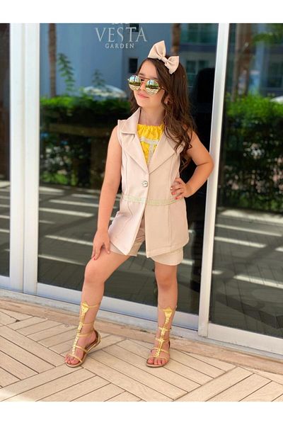 Karınca Girl's yellow color vest, blouse, shorts, buckle 4-piece set