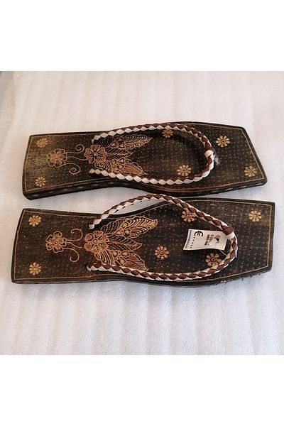 Butik Tülin صناعة يدوية أصلية للجنسين - ربطة عنق خشبية خفيفة، شريط بيج بني، شباشب، إندونيسيا