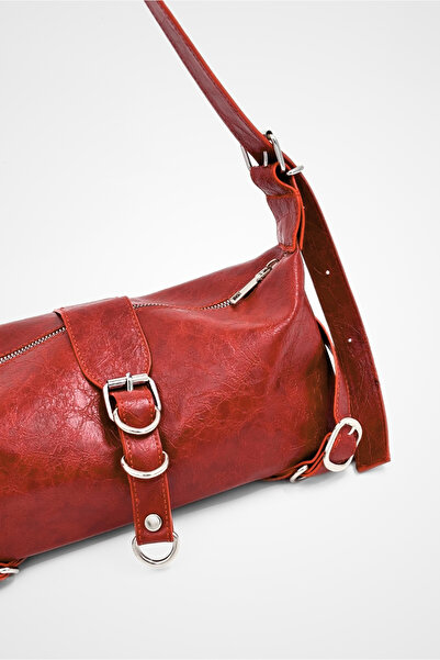 Yuka Atelier Nancy Belt Detailed Shoulder Bag