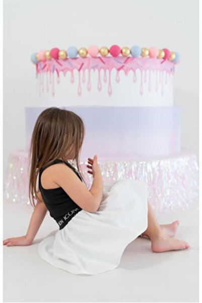 mon icone white skirt + crop set