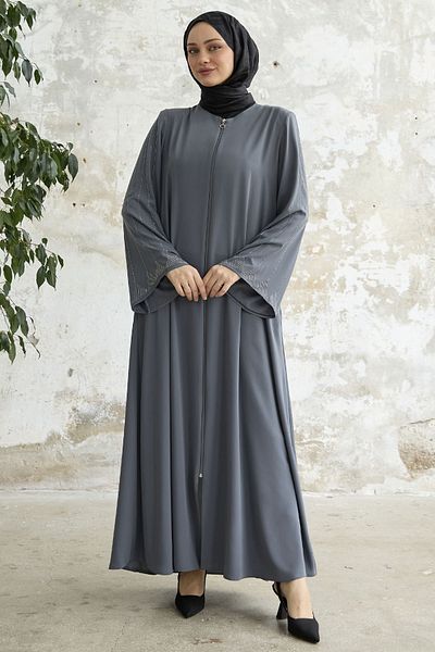 InStyle ذراع واسعة مرصعة بالأحجار - رمادي