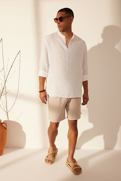 Trendyol Collection Limited Edition 100% λινό - κανονική εφαρμογή ελαστικό σορτς μέσης TMNSS24SR00050