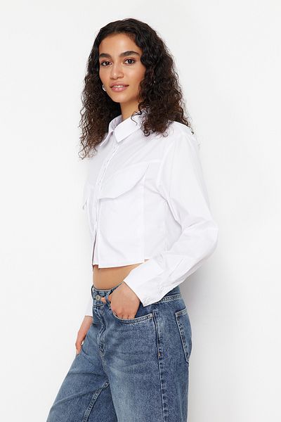 Trendyol Collection Екрю ткана сорочка оверсайз широкого крою з великими кишенями TWOSS24GO00080
