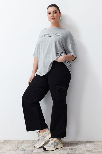 Trendyol Curve Black Cargo Pocket High Waist Wide Cut Jeans TBBSS24CJ00025