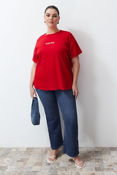Trendyol Curve Oversize Red Slogan Printed 100% Cotton T-shirt Duży Rozmiar - Tbbss24Bf00018