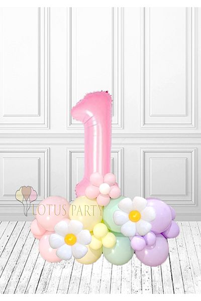 LOTUS PARTY 1 Year Old Birthday Party Set - Daisy Themed, Pink Number and Foil Balloon