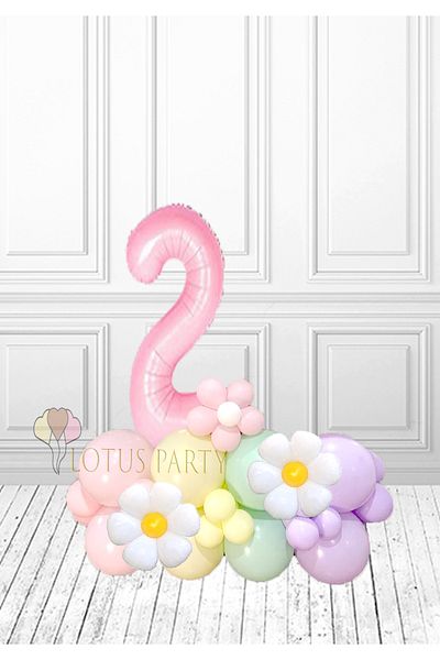 LOTUS PARTY Birthday Party Set - Daisy Themed, Pink Figure and Foil Balloon, Age 2