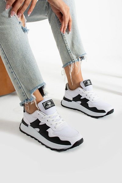 İnan Ayakkabı WOMEN'S WHITE/BLACK COLOR SNEAKERS & SPORTS SHOES (4 CM)