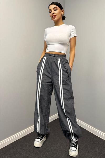 ZEYWEAR Önü Şerit Detaylı Paraşüt Kumaş Pantolon