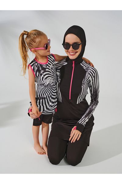 ALFASA Flamingo Patterned Children's Swimsuit with Shirred Sides Zero Sleeve Shorts Tights 24103-25 Black